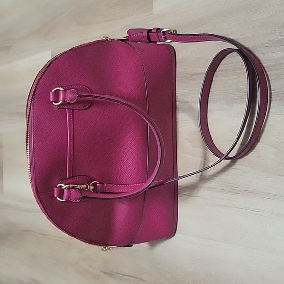 COACH | EUC | Cranberry| Purse - Picture 4 of 13